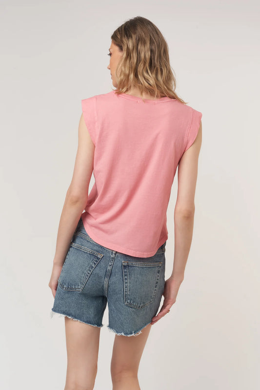 Project Social Por Favor Tank