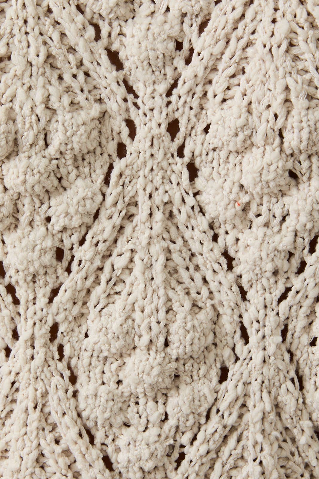 EXTENDED SHOULDER SWEATER TOP