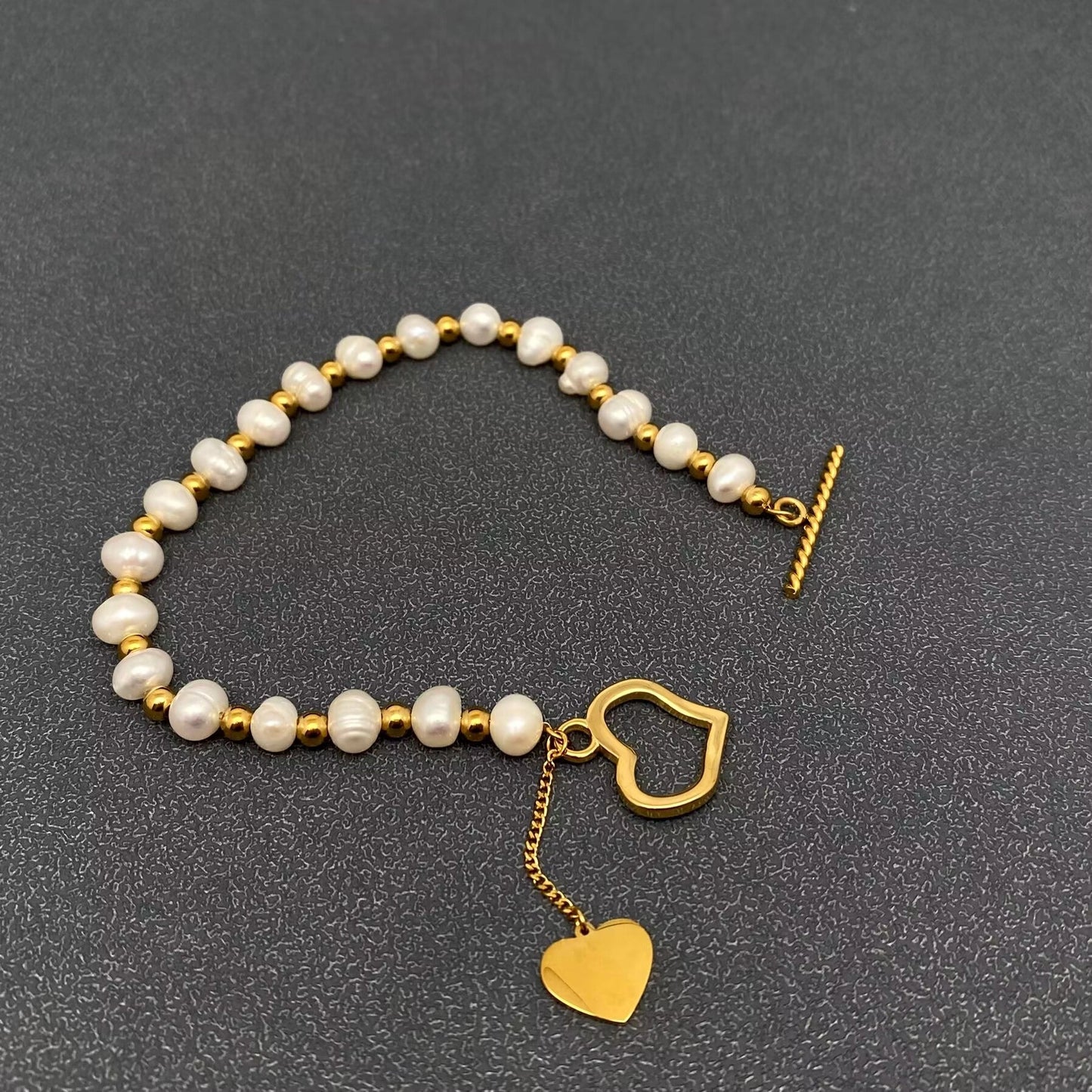 Shell Heart Charm Pearl & 18K Golden Ss Beaded Bracelet