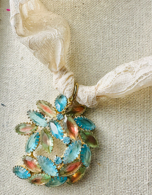 Gradient OOAK Vintage Brooch and Vintage Lace Necklace