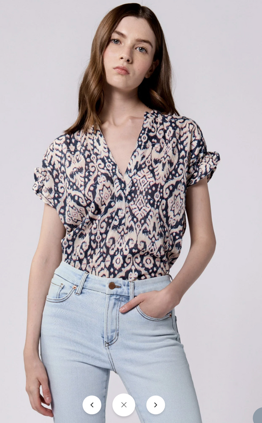Dear John Julia V-Neck Short Sleeve Top