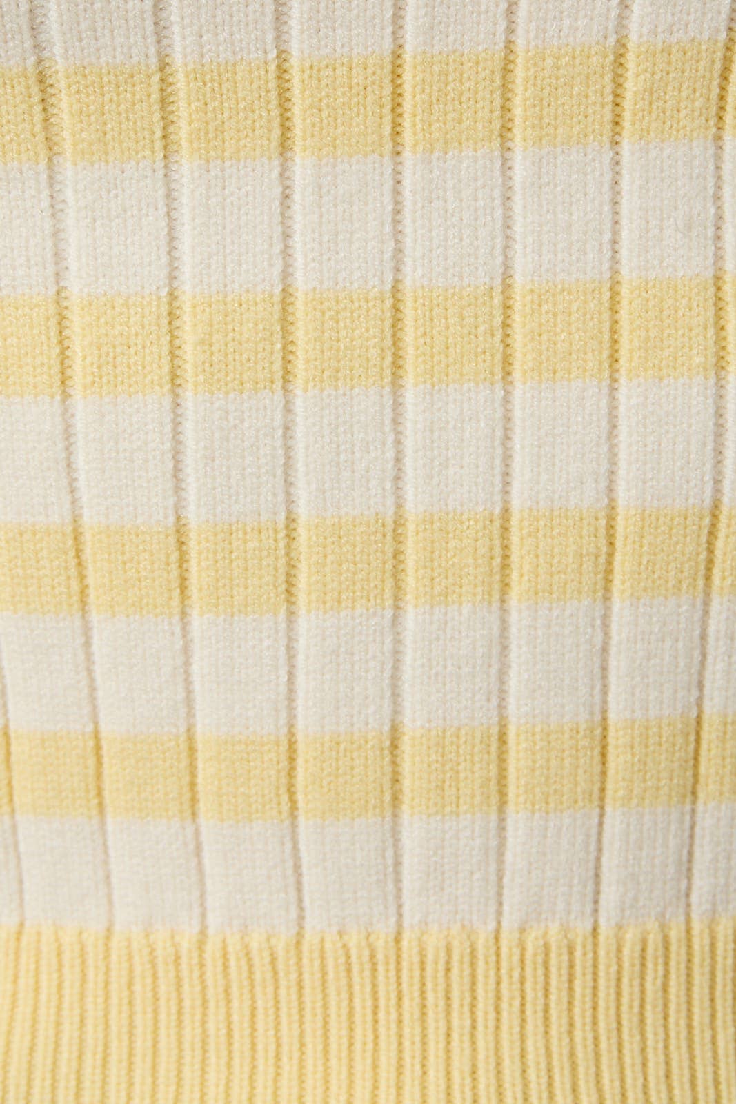 SHORT SLEEVE KNIT SWEATER TOP