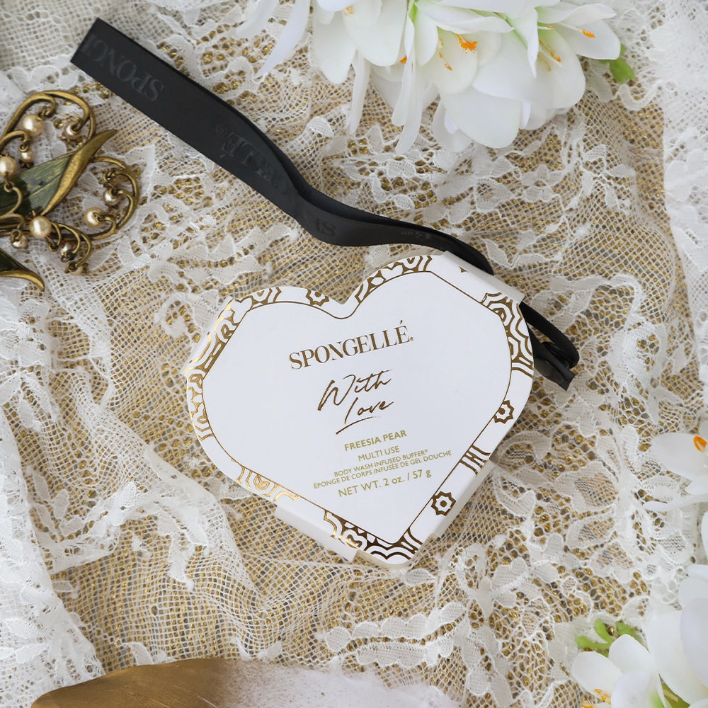 Spongellé With Love Heart Buffer