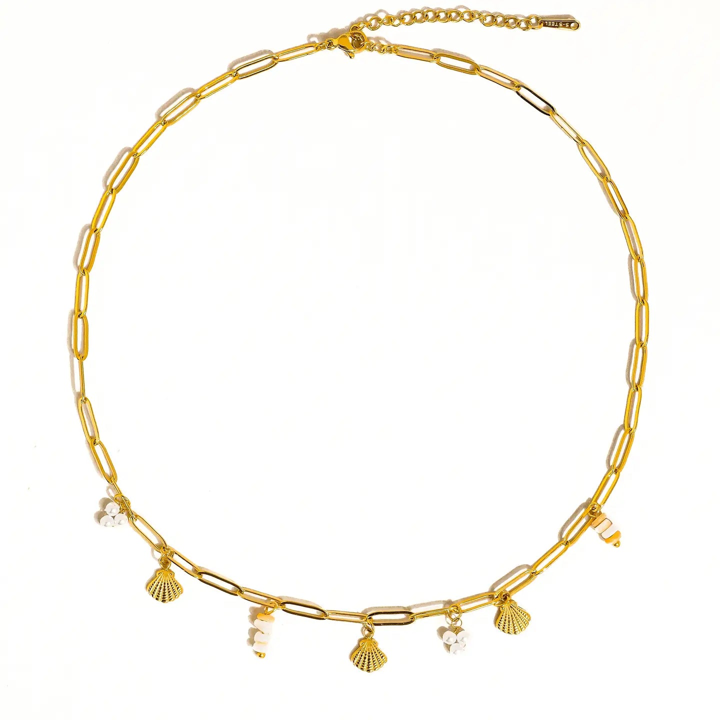 June 18K Gold Seashells Charm Necklace