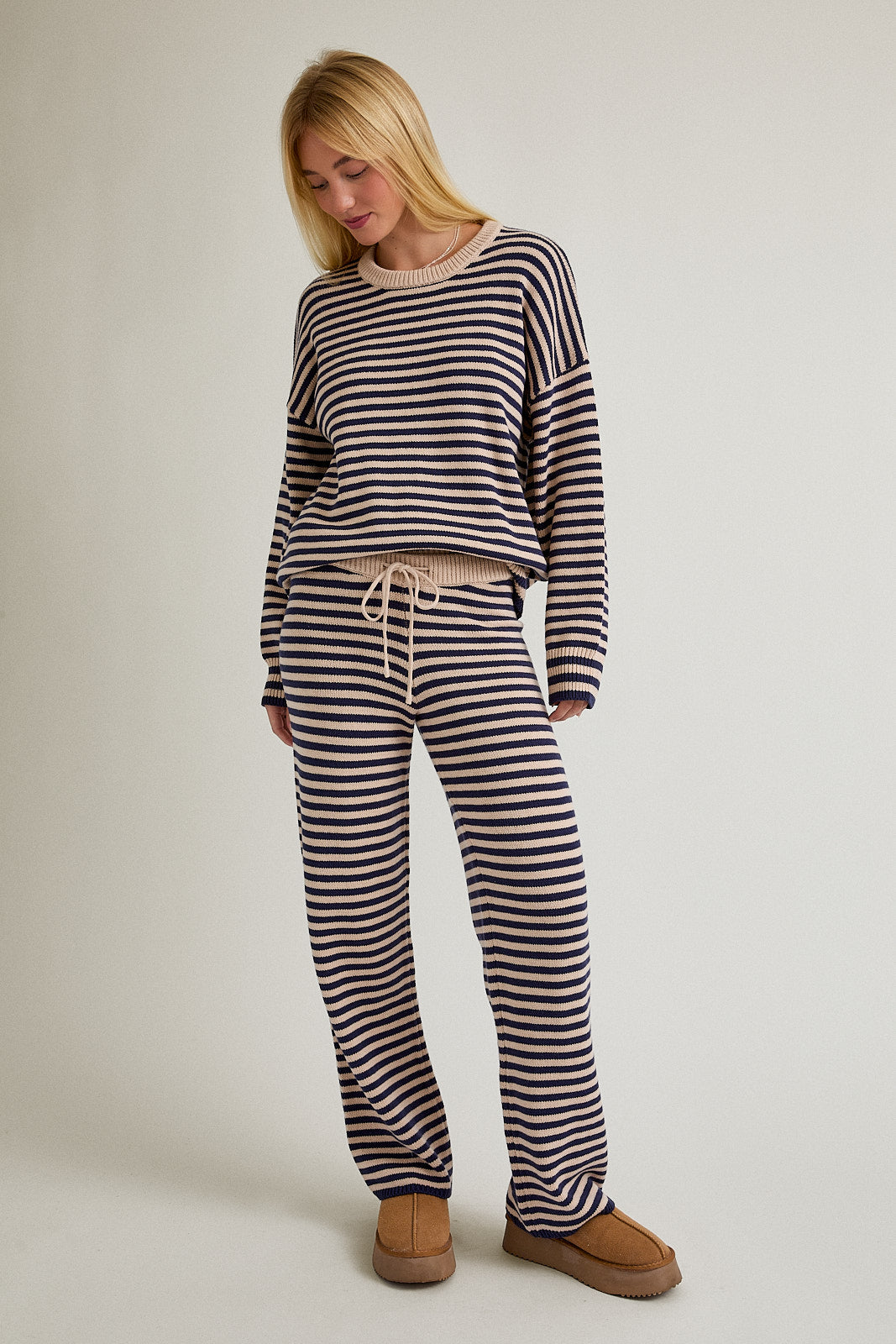 Wide Leg Stripe knit Pants