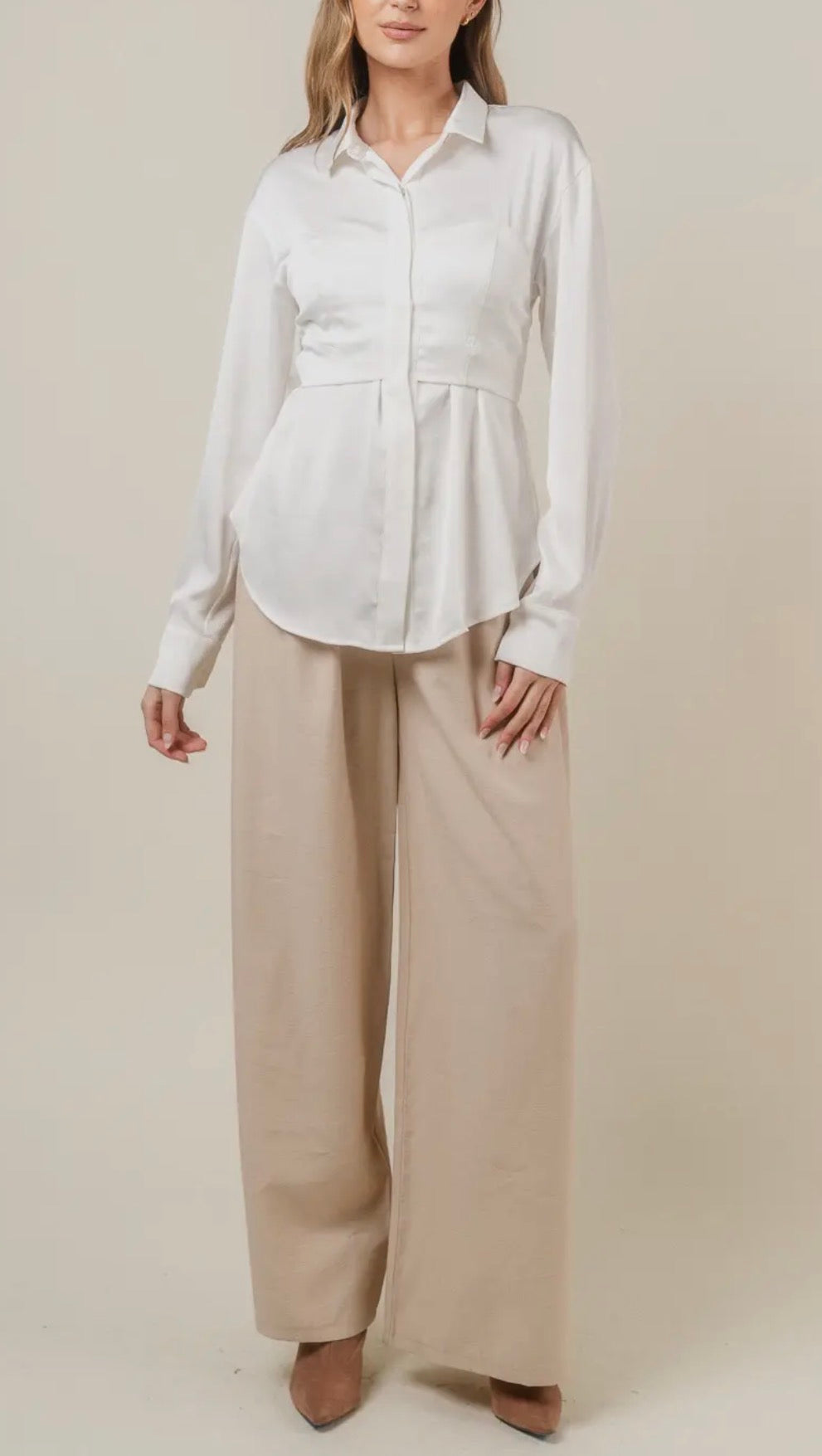 BUST COVERED COLLAR SHIRT