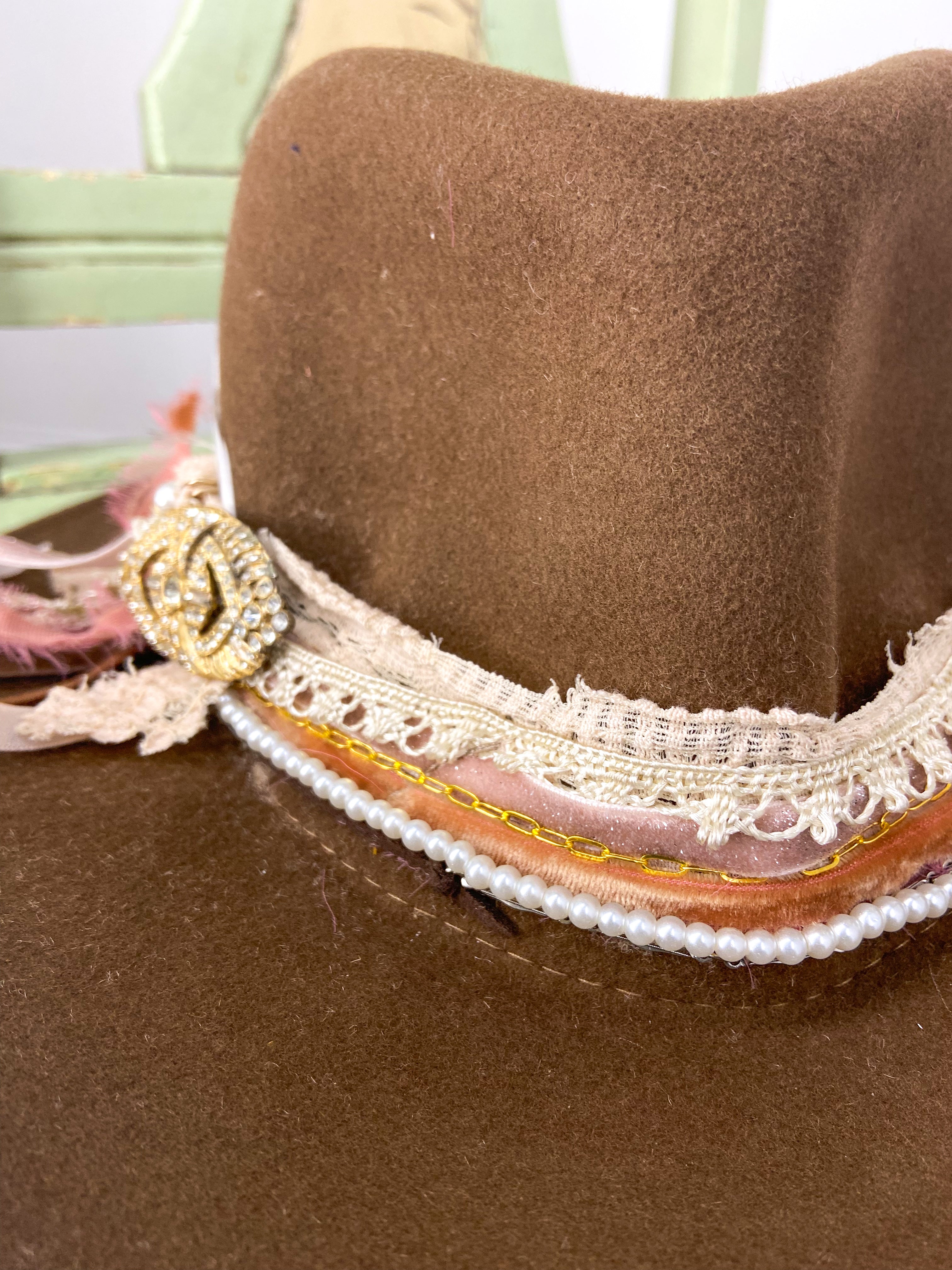 OOAK Vintage Broach Peter Grimm Flexible Hat