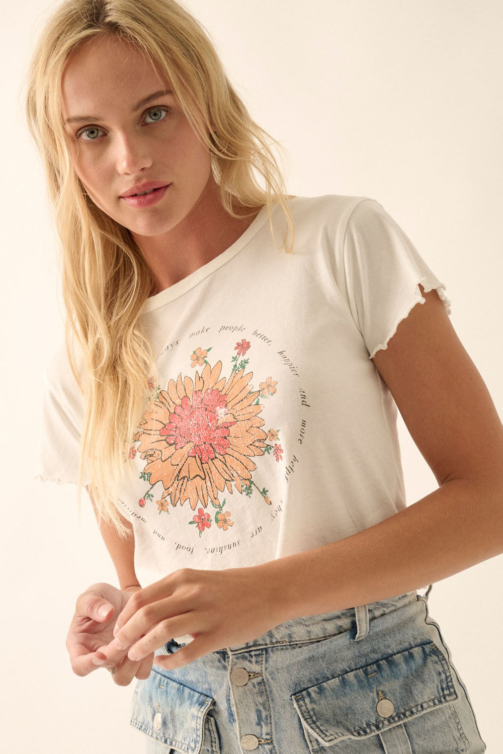 Flowers Make People Better Lettuce Hem Tee