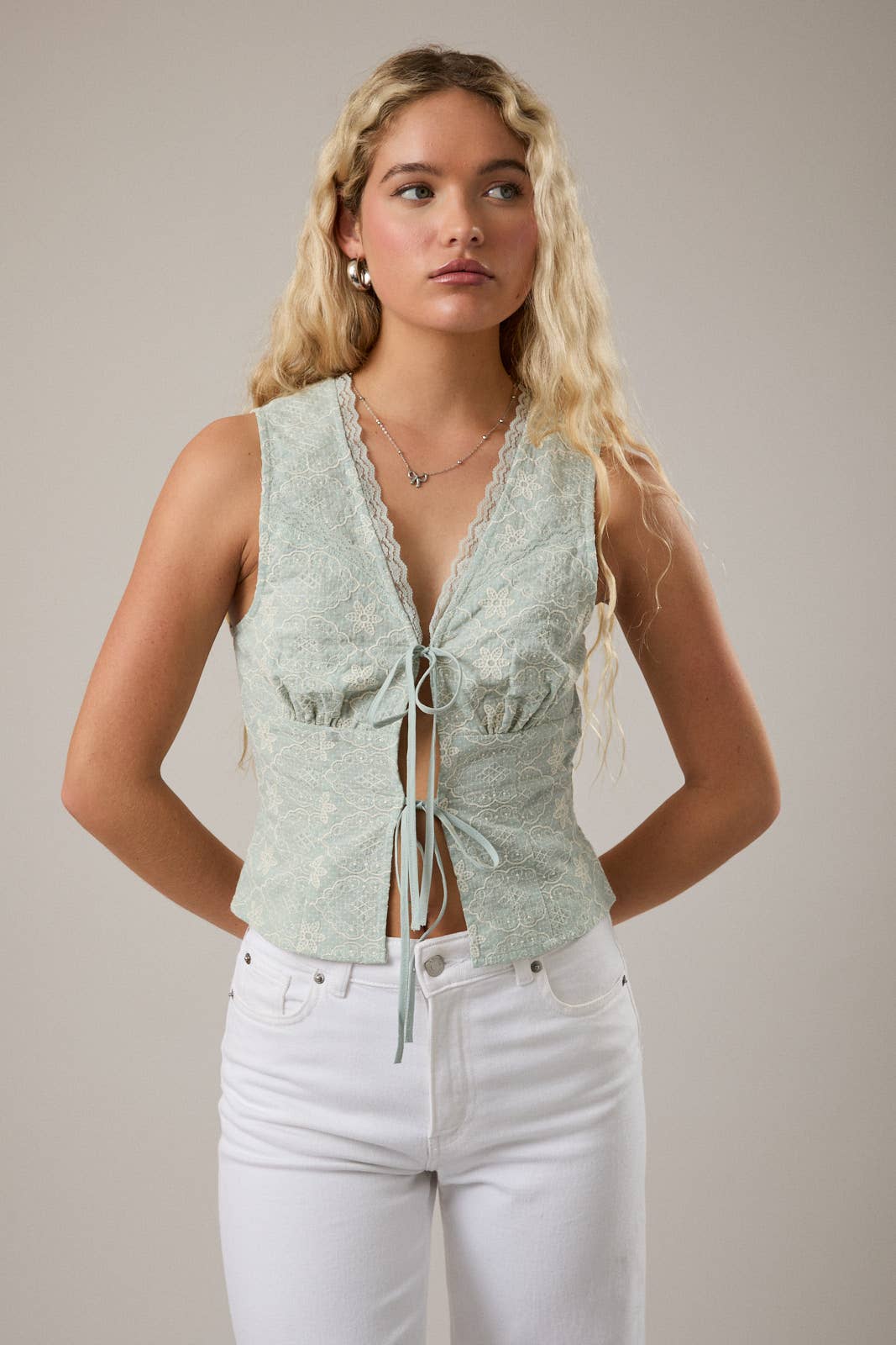 FRONT TIE DETAIL EYELET TOP