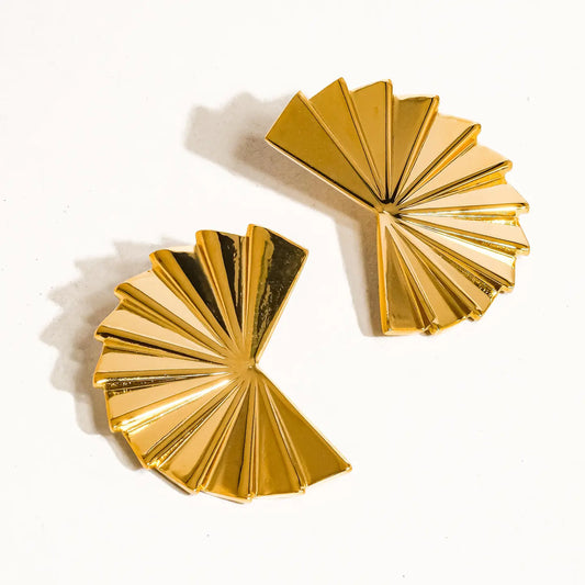 Soline 18K Gold Folded Fan Earring