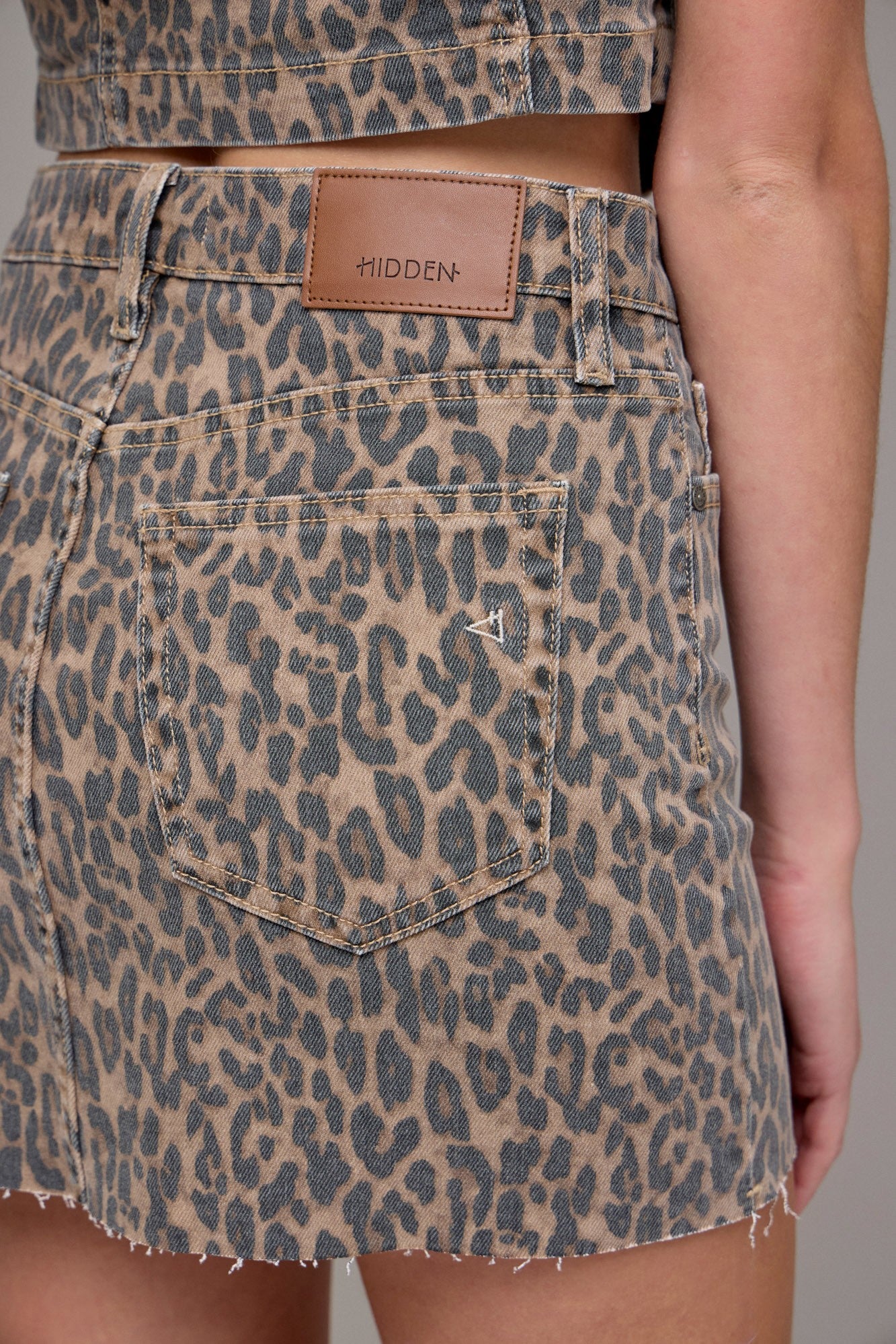 Hidden Peyton Skirt