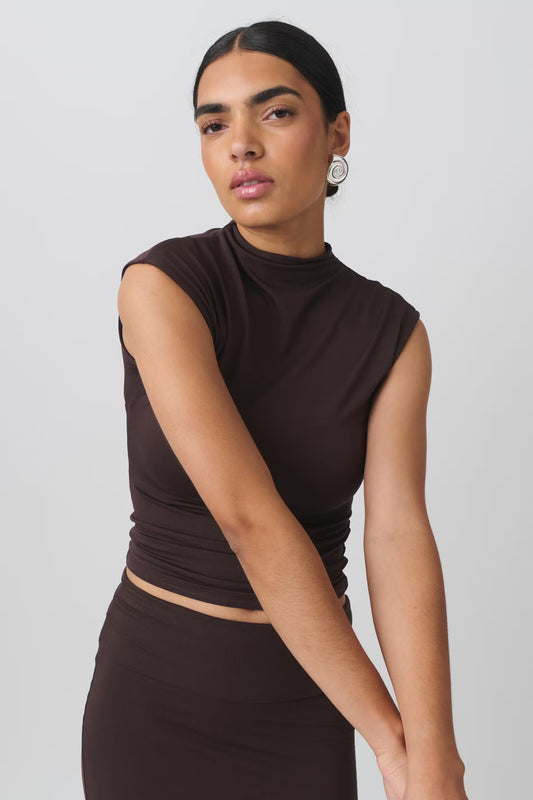 RDI Yve Extended Sleeve Funnel Neck Top