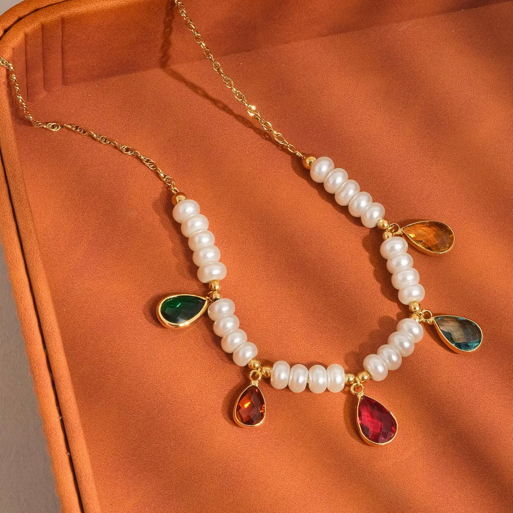 Voeux Party CZ Stone and Pearl Necklace
