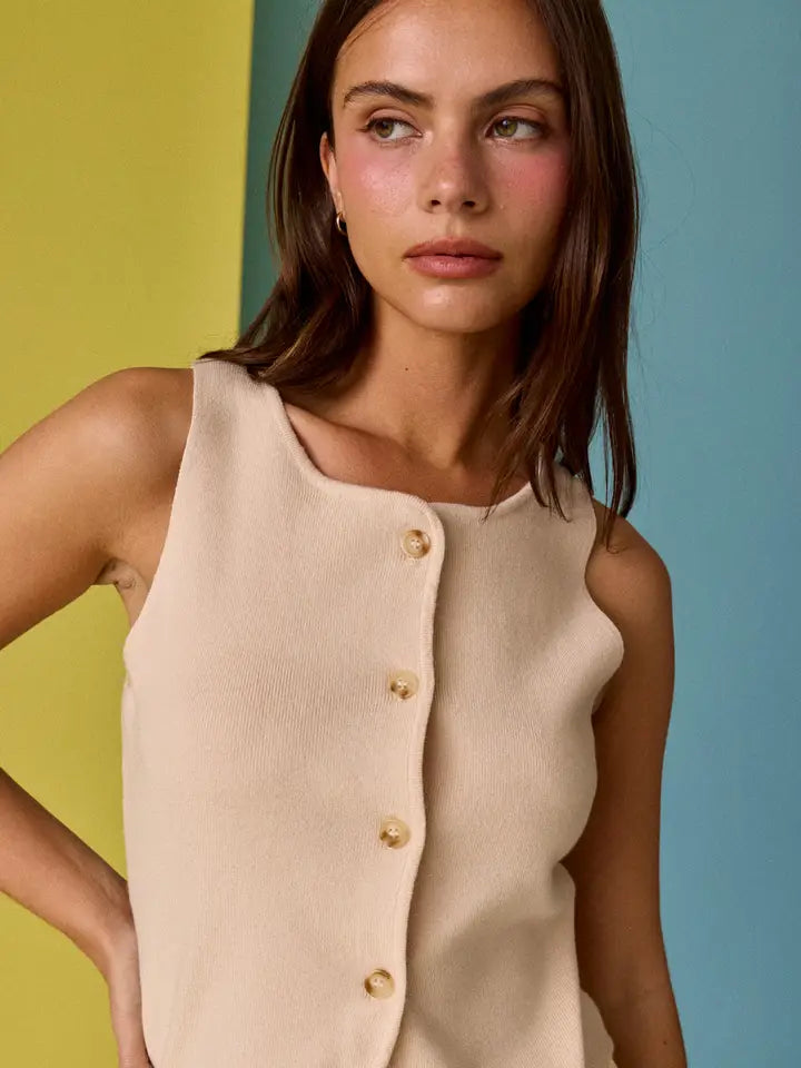 Audrey Sleeveless Button Up Top