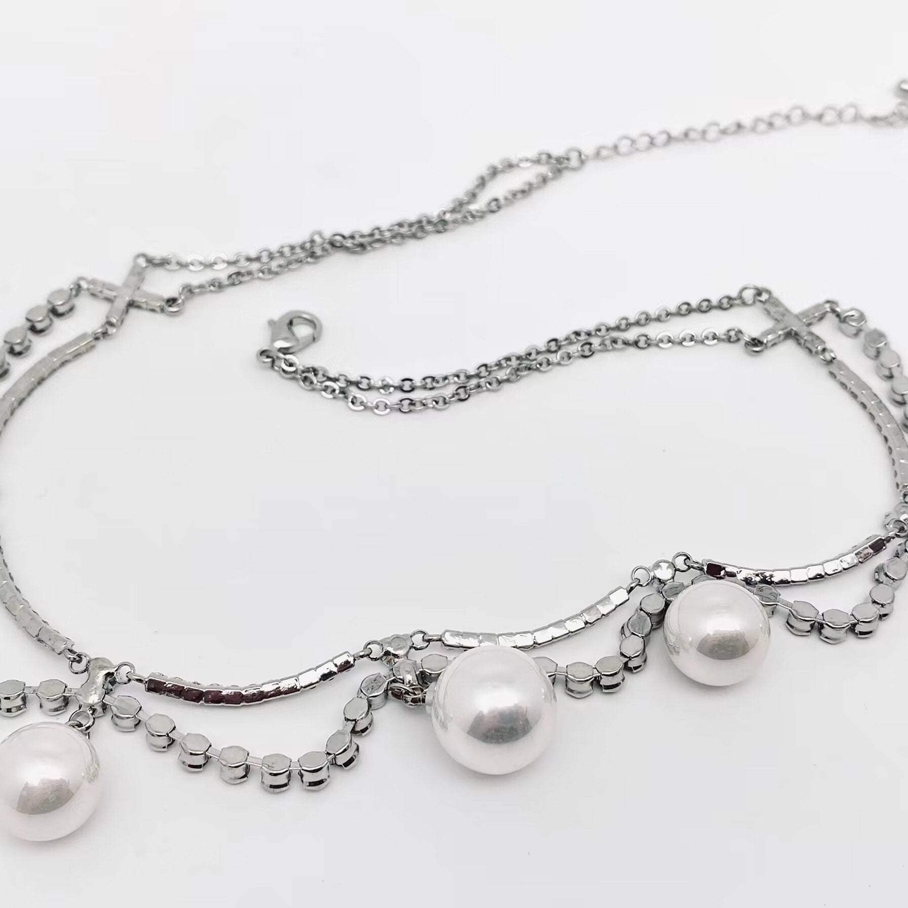 Pearl Pendant Inlaid Rhinestone Necklace