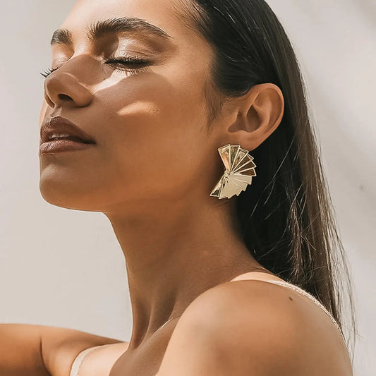 Soline 18K Gold Folded Fan Earring