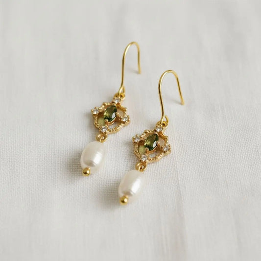 Vintage-Inspired Green Gemstone Drop Earrings