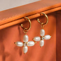 Chaleur Pearl Cross Earring