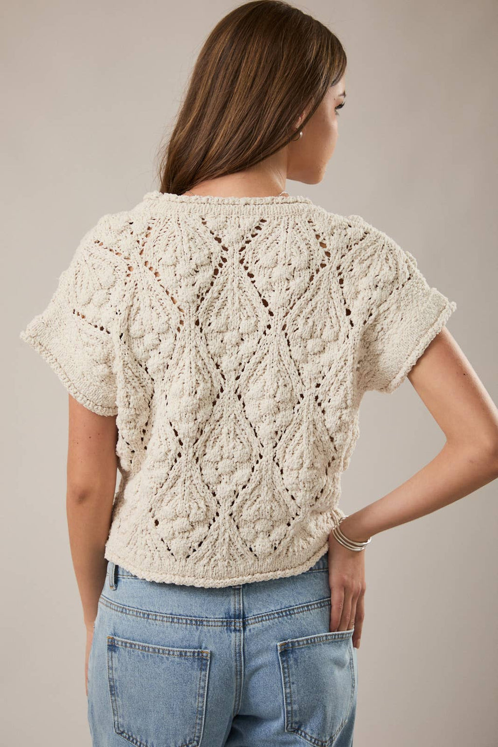 EXTENDED SHOULDER SWEATER TOP