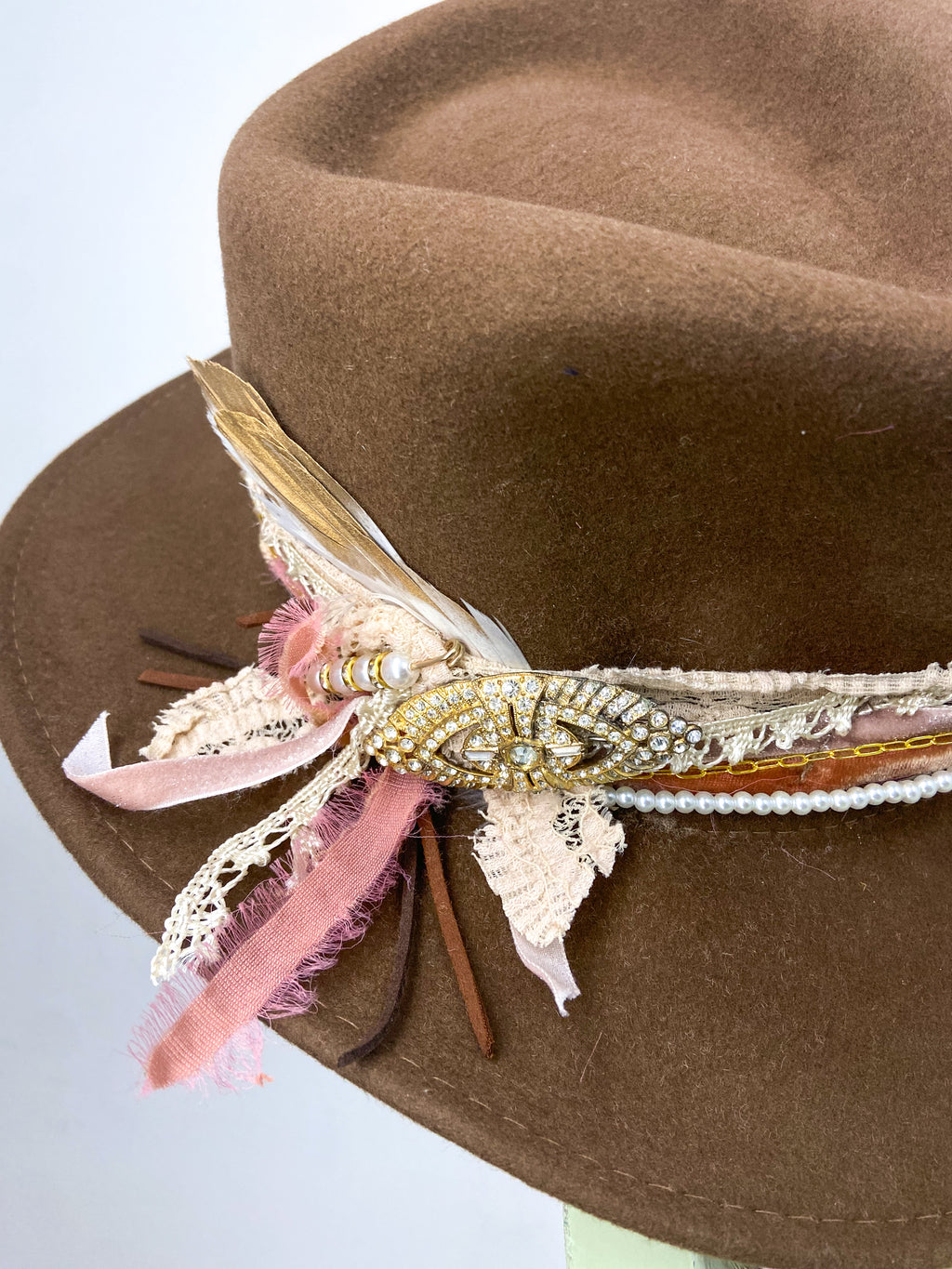 OOAK Vintage Broach Peter Grimm Flexible Hat