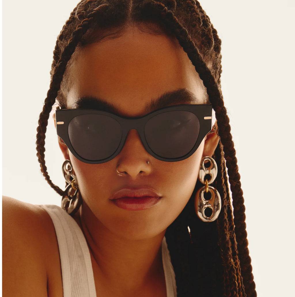Quay Chit Chat Sunglasses