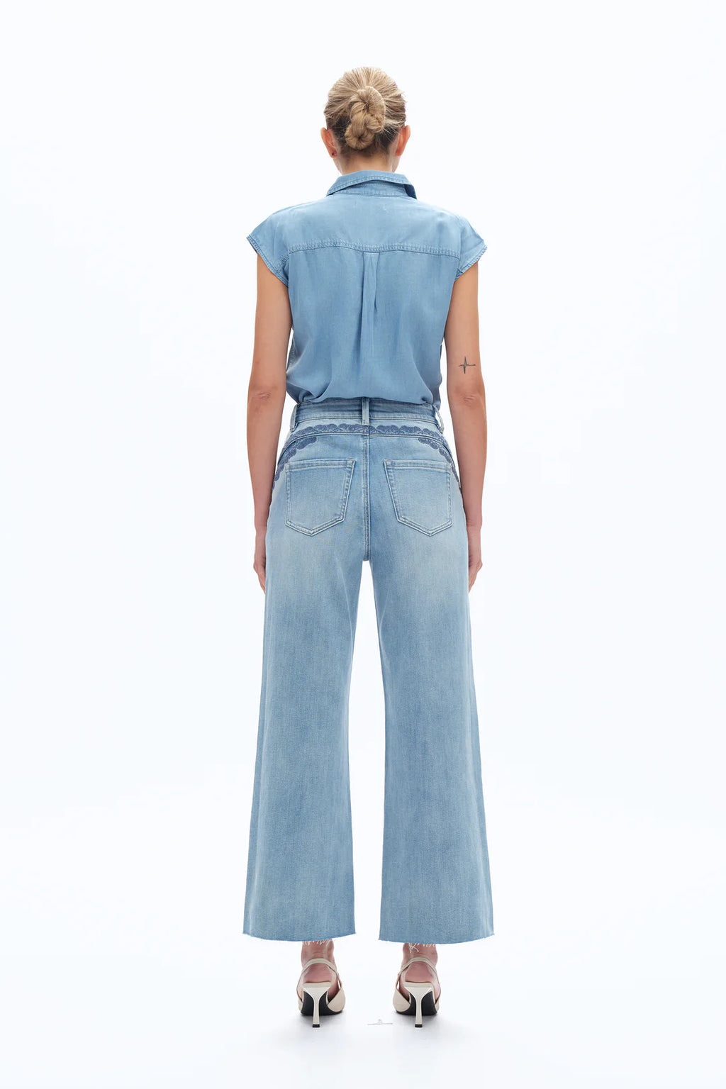 Bayeas Ultra High Rise Patchwork Embroidered Wide Leg Jean