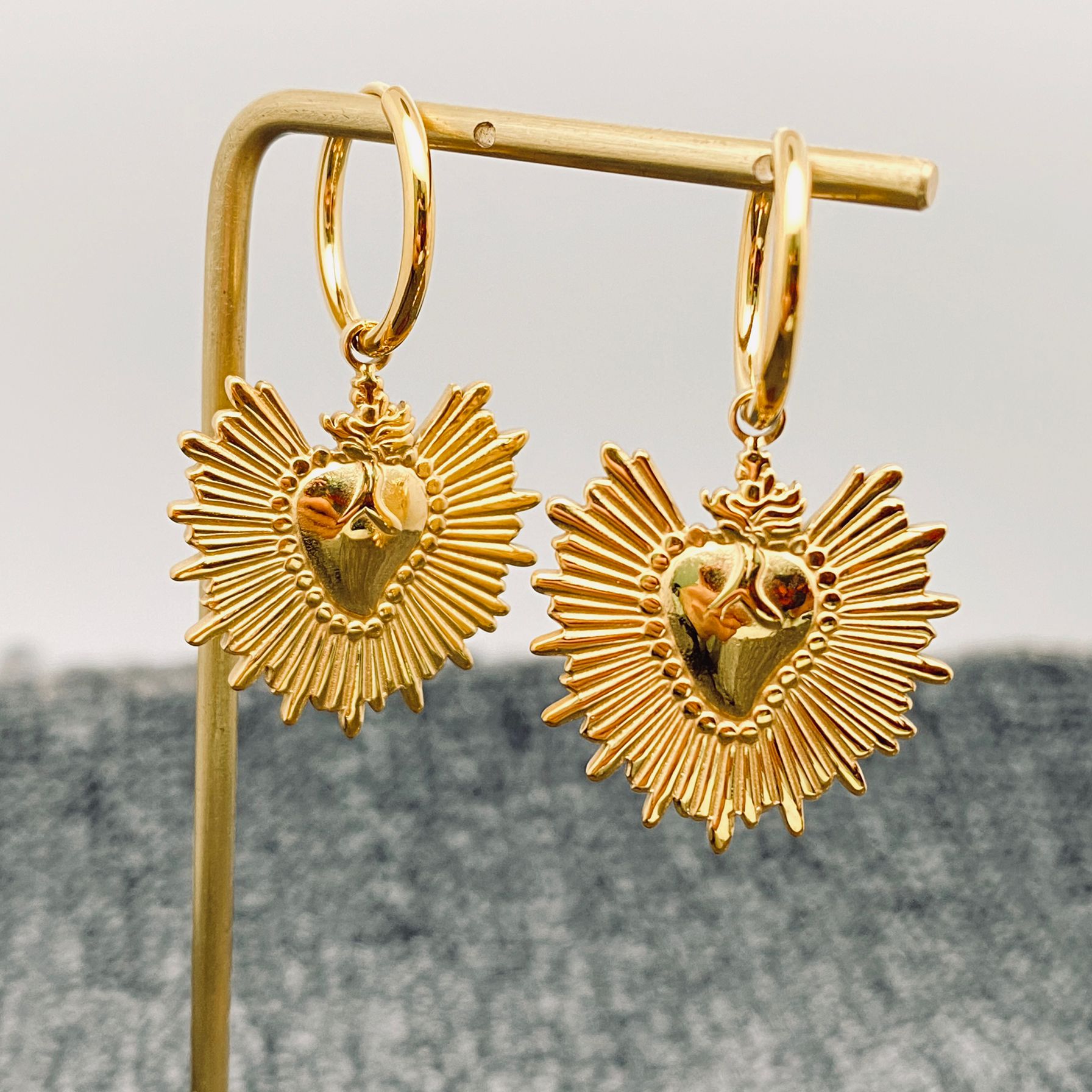 Shine Heart 18K Gilded Stainless Steel Huggie Earrings