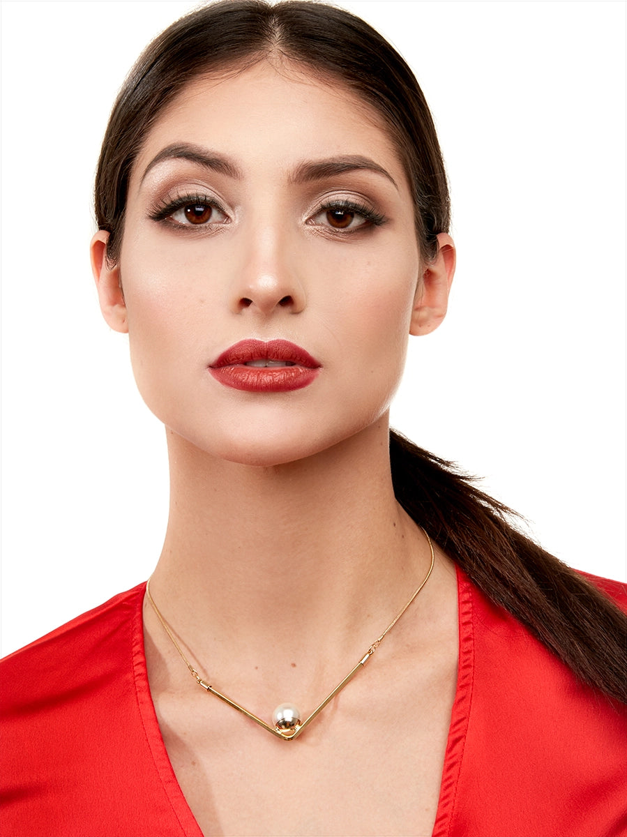 Zenzii Pearl N' Arrows Necklace