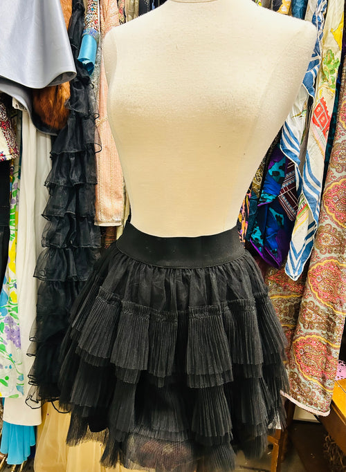 Elan Tuile Layer Mini Skirt
