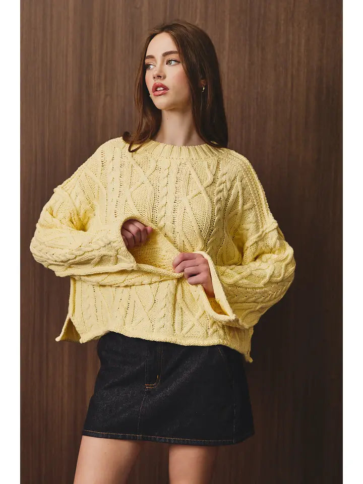 Oversized Cropped Cable Knit Sweater