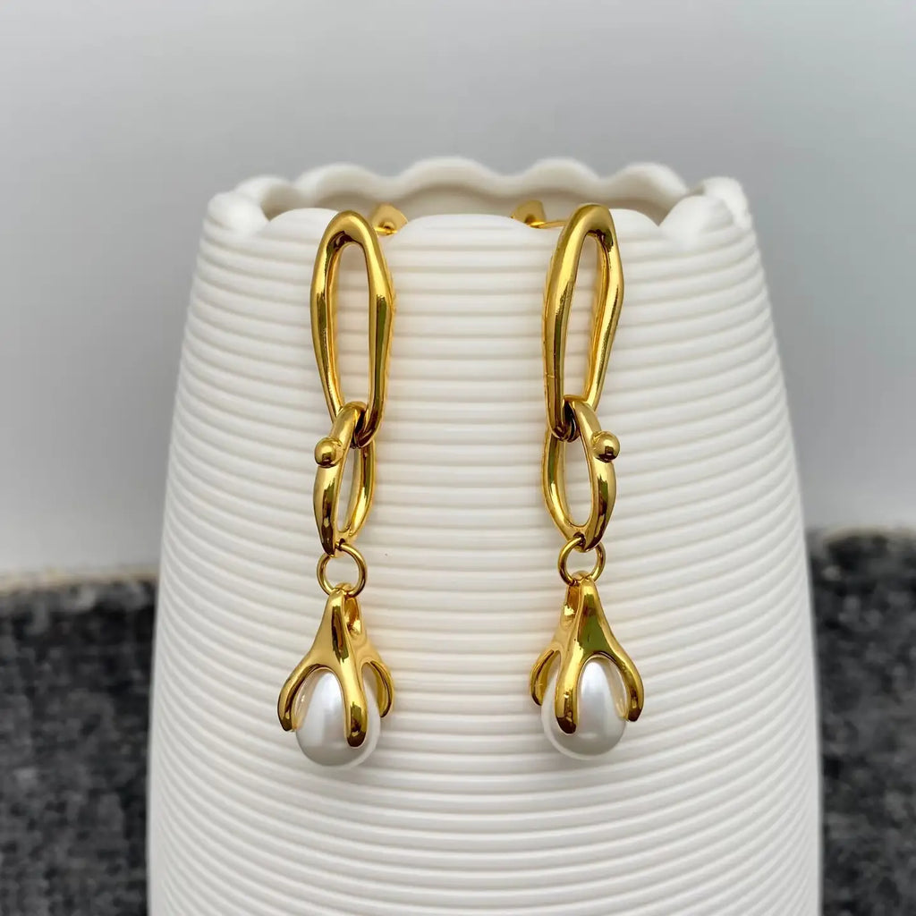 Paw Scratch Pearl 18K Gold Plated S.Steel Earrings