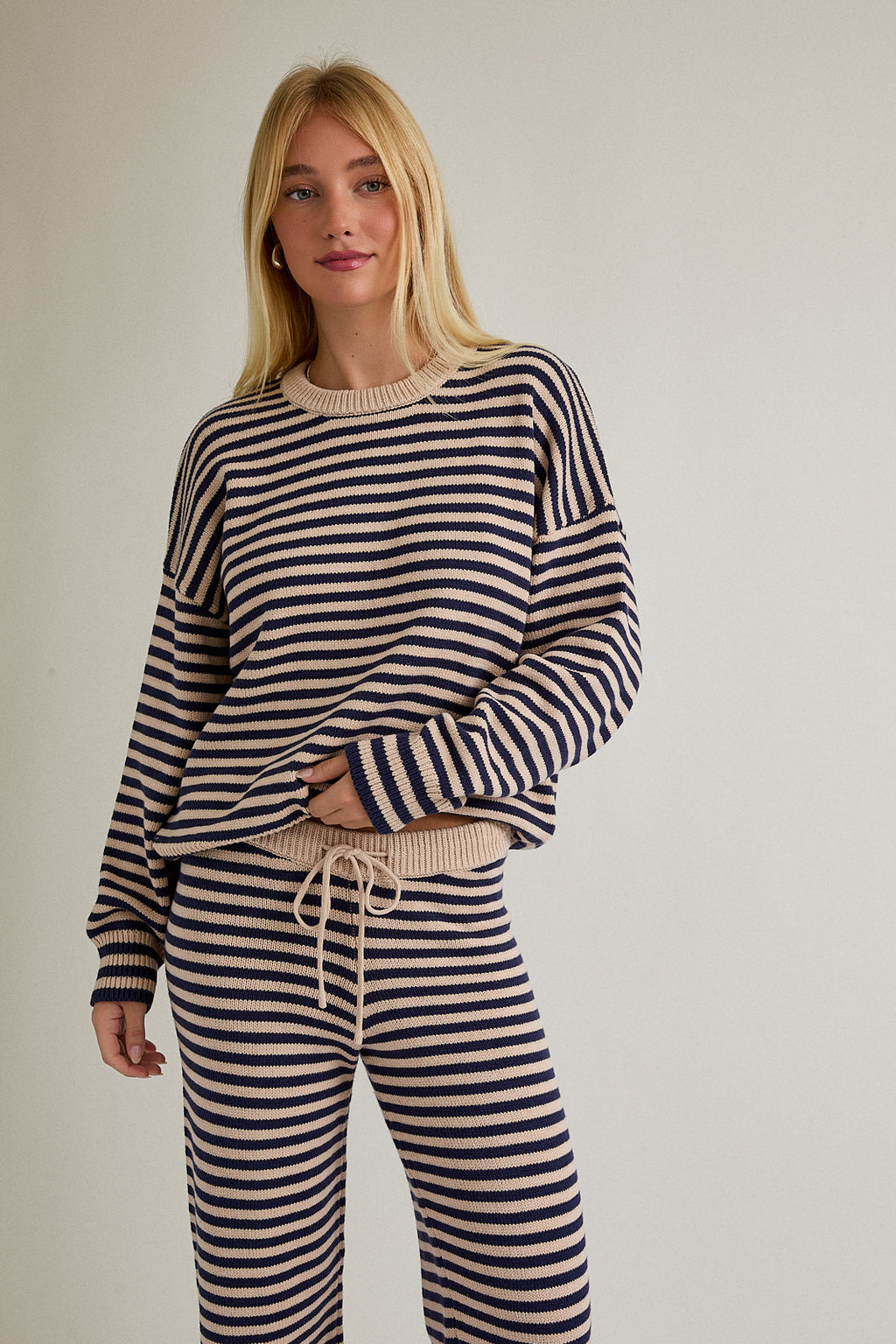 Crew Neck Stripe knit Sweater