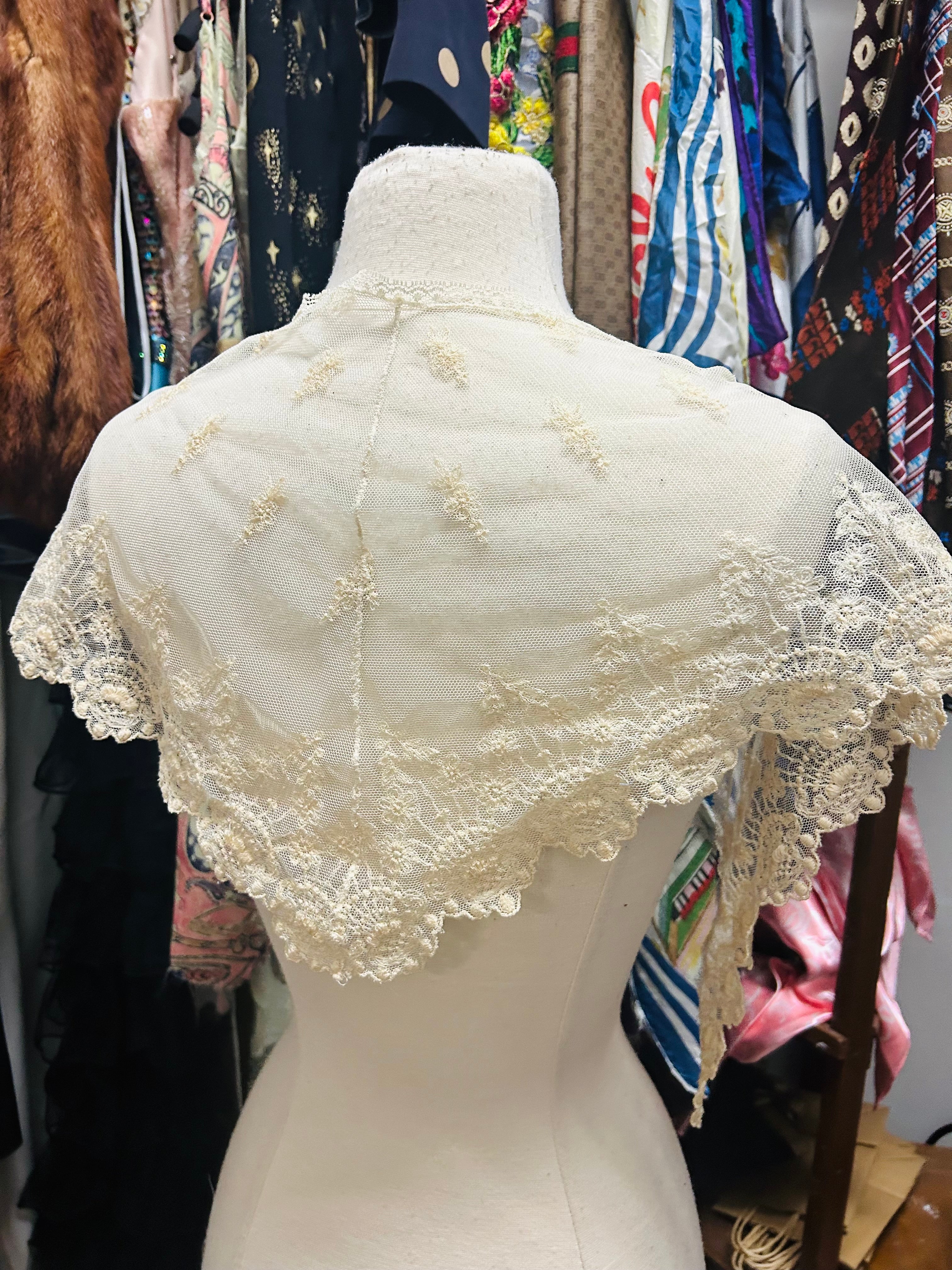 Vintage Crochet Lace Scarf or Waist Tie