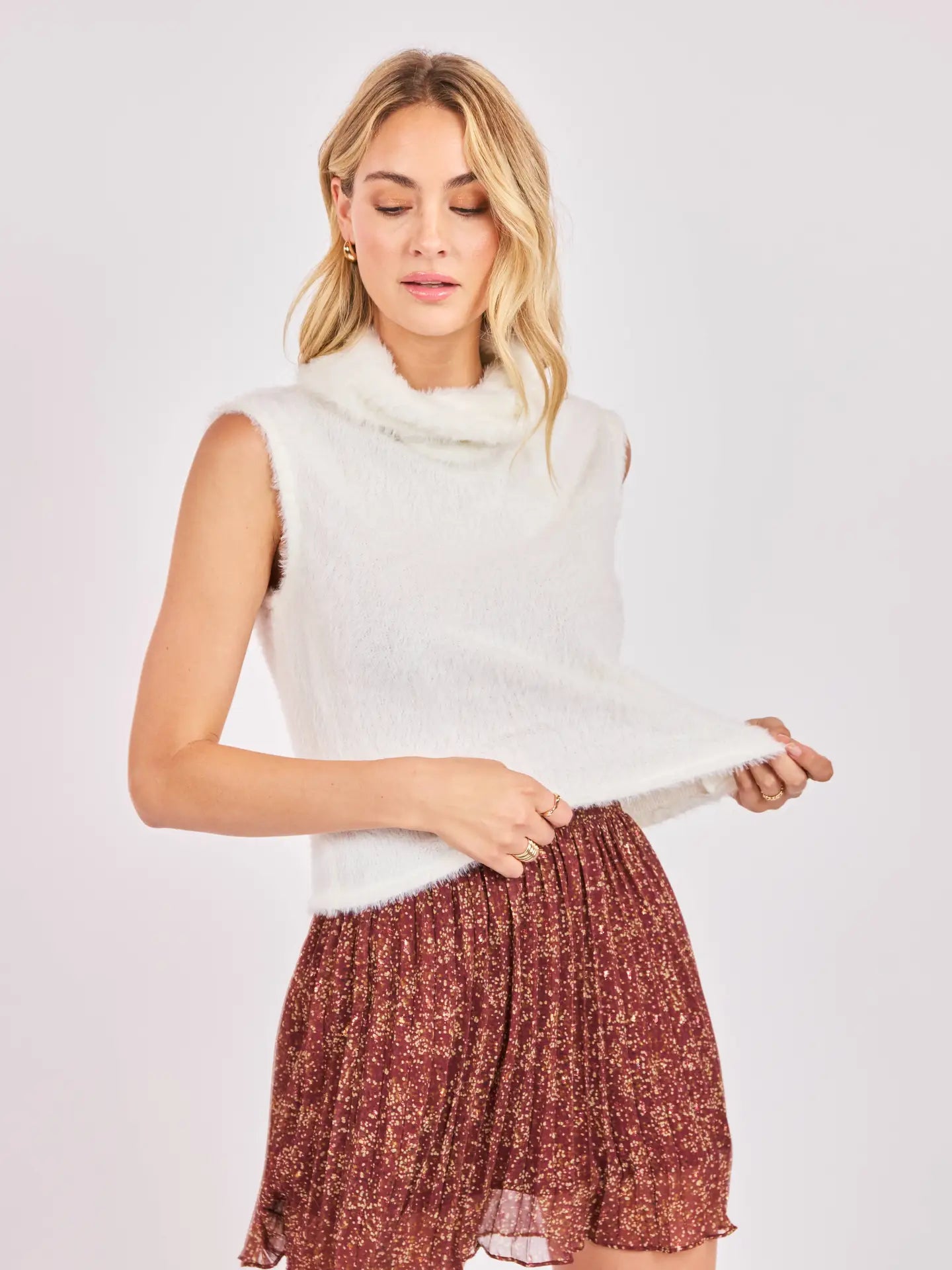Sadie & Sage Ovation Feather Turtle Neck Tank