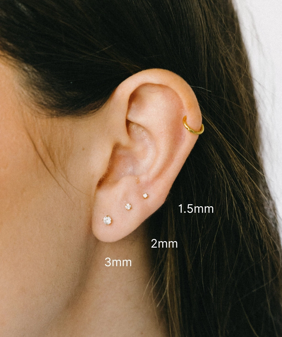 Aiti 2mm Solitaire Cz Flat Back Stud