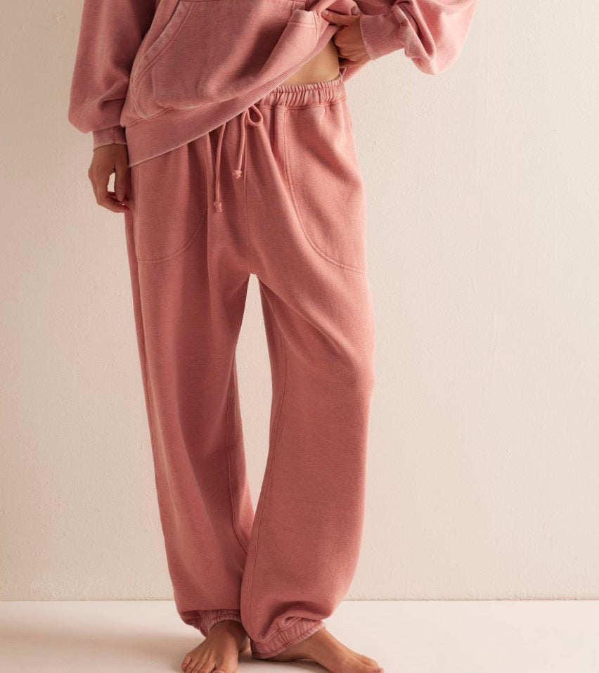 FREE PEOPLE SLOW IT DOWN JOGGER