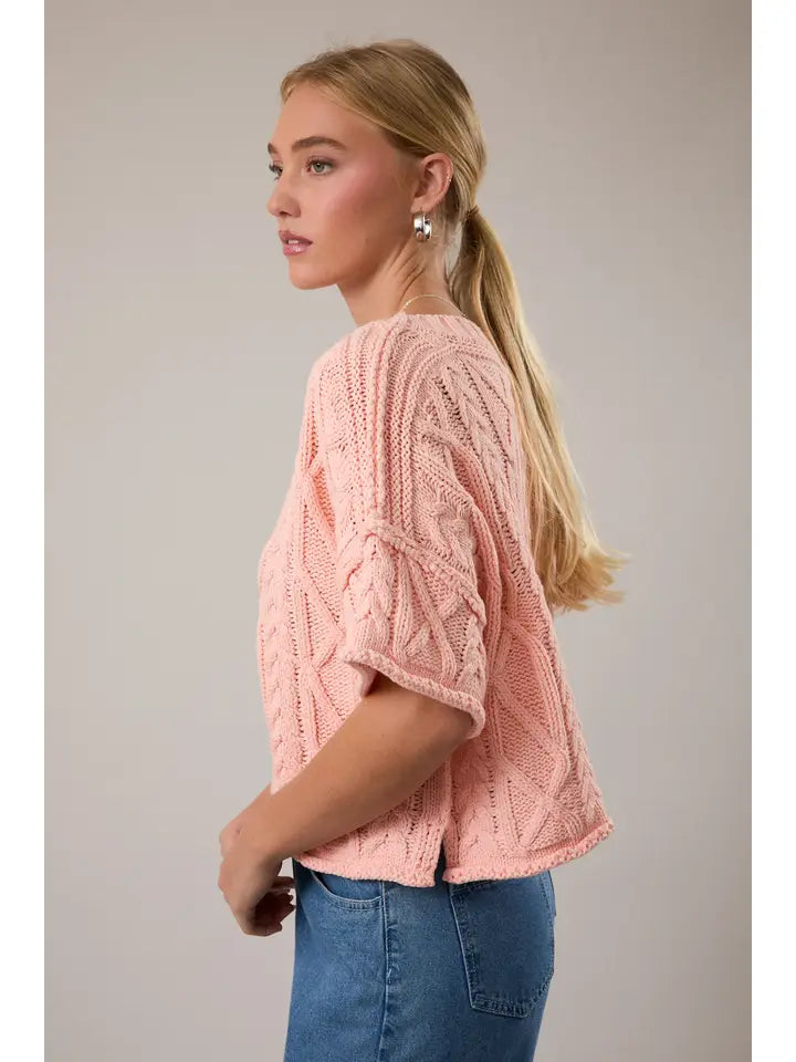 ROUND NECK SHORT SLEEVE KNIT SWEATER TOP