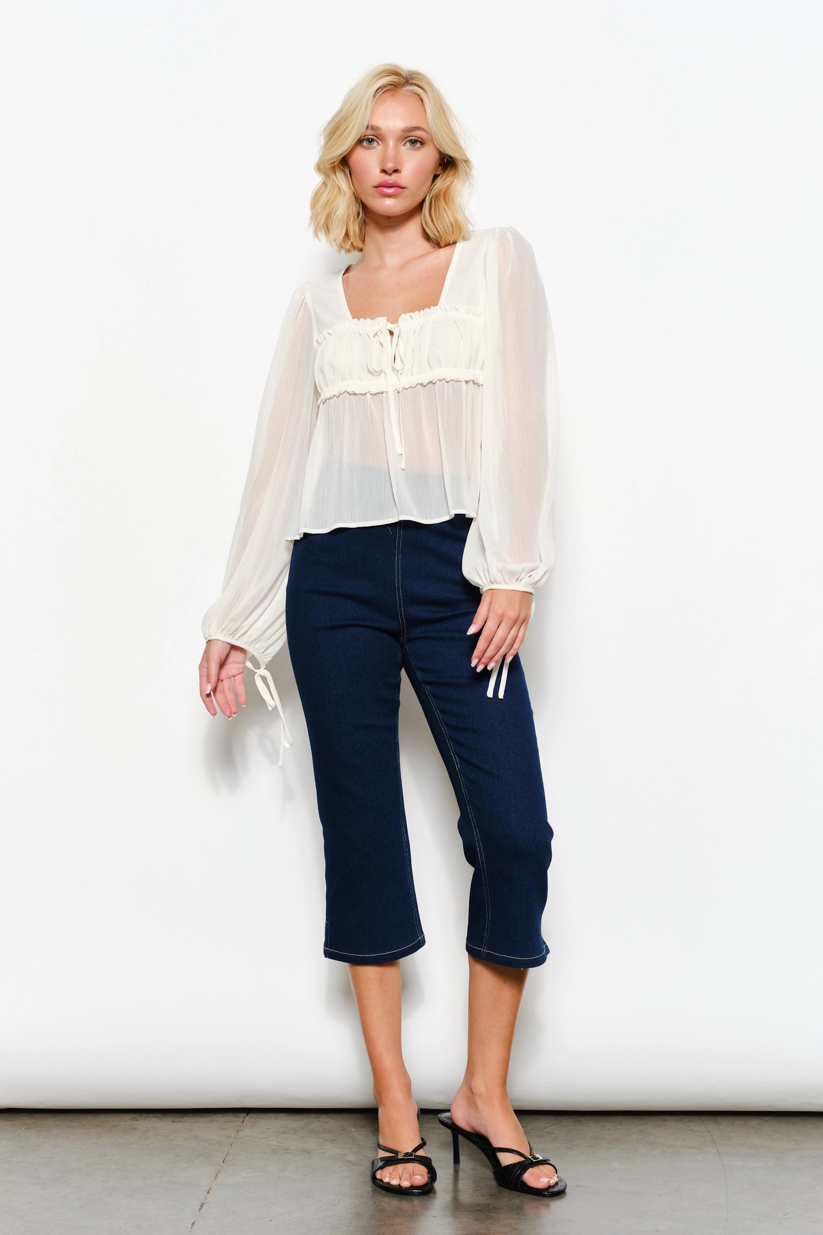 Gabrielle Ruched Blouse – Romantic