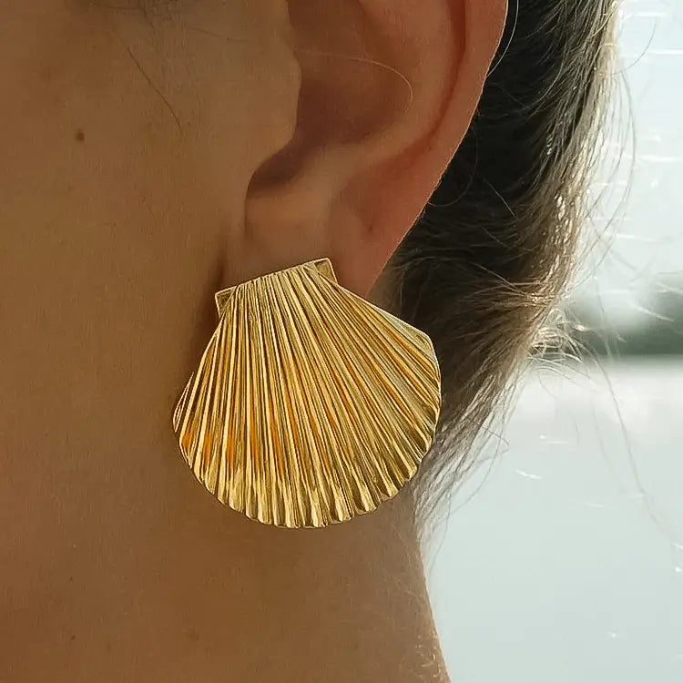 Cèpe 18K Gold Shell Studs