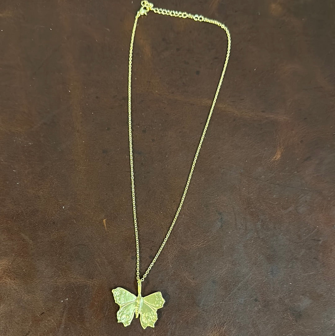 LUXE 18KT GOLD PLATED VINTAGE BUTTERFLY NECKLACE