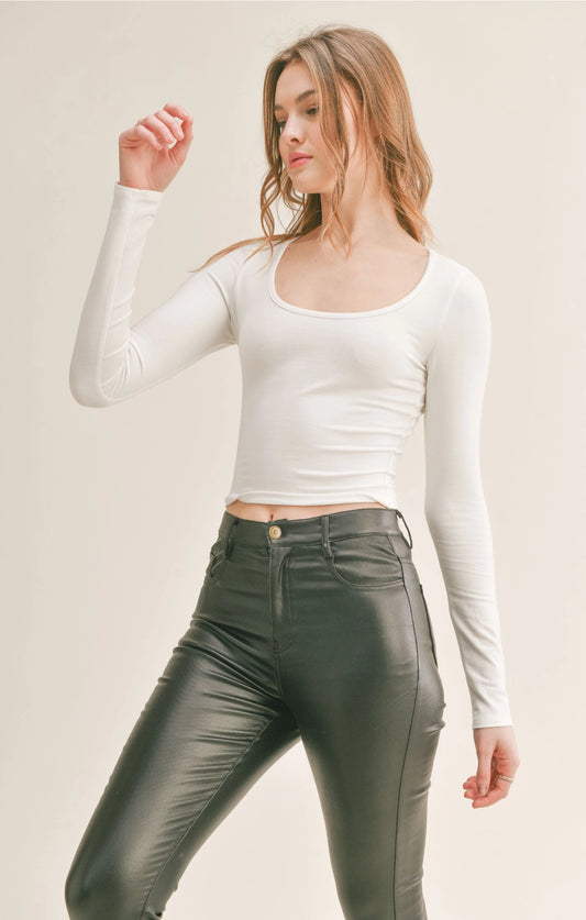 Sadie & Sage Top of Class Scoop Neck Top