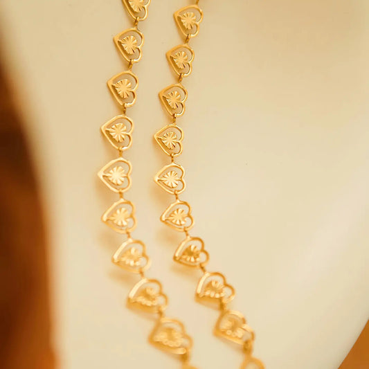 Agathe 18K Gold Dainty Heart Choker