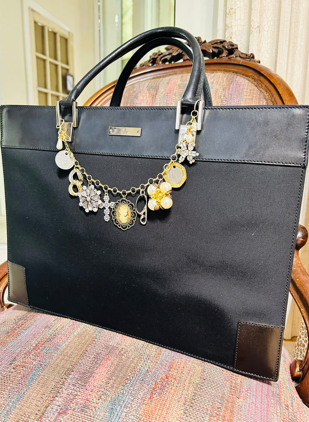 OOAK Vintage Gucci Executive Style Bag w/ Bag Chain