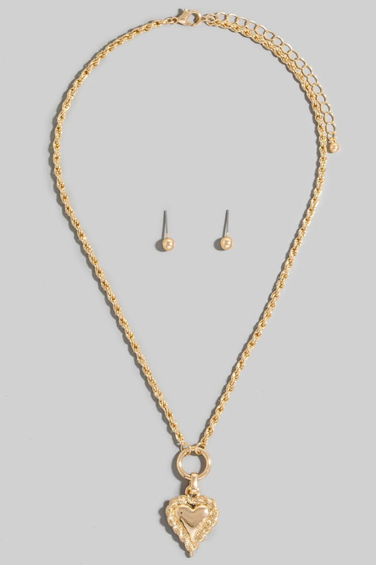 Heart Pendant Rope Chain Necklace Set