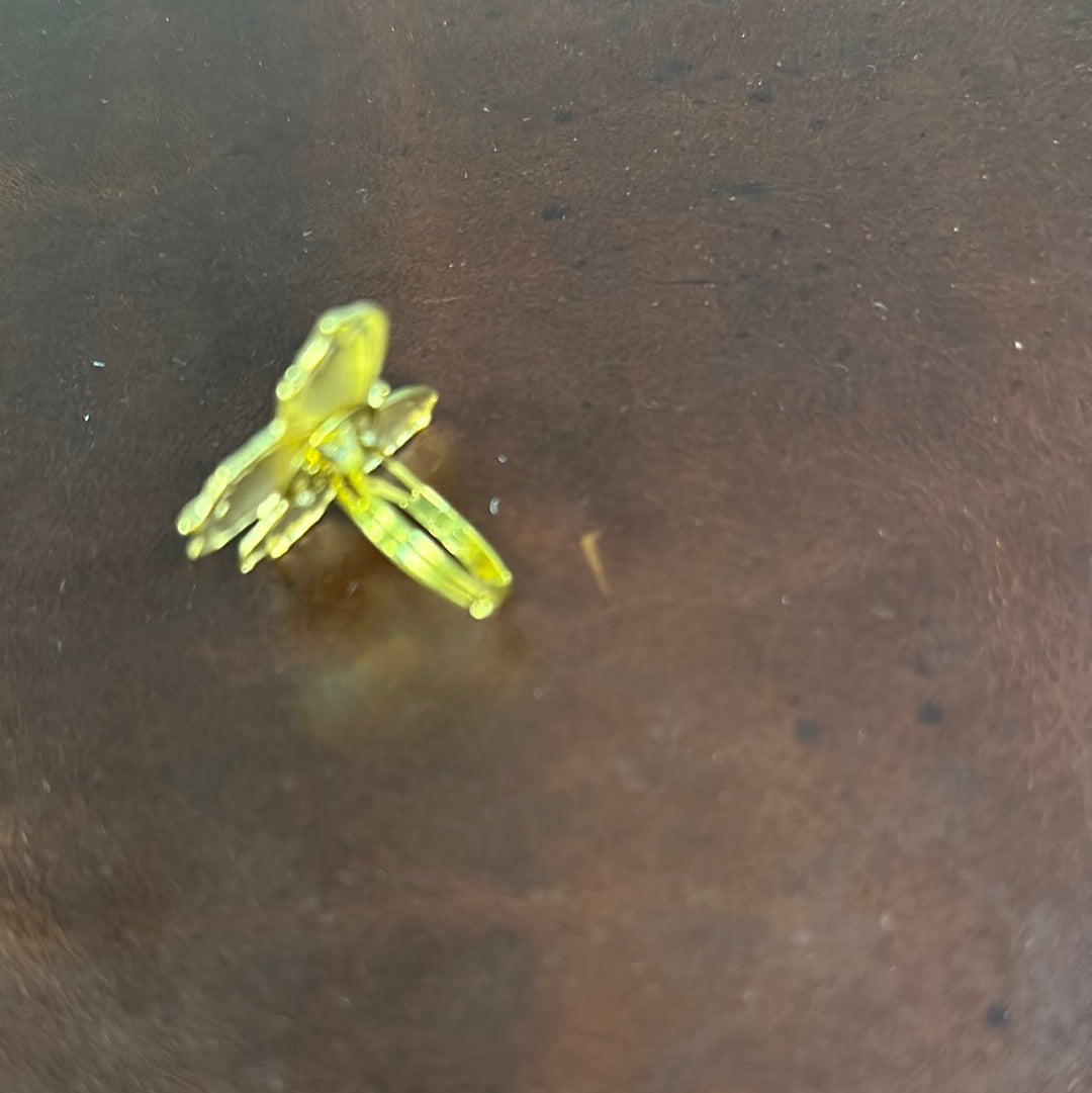 LUXE 18KT GOLD PLATED LARGE BUTTERFLY RING