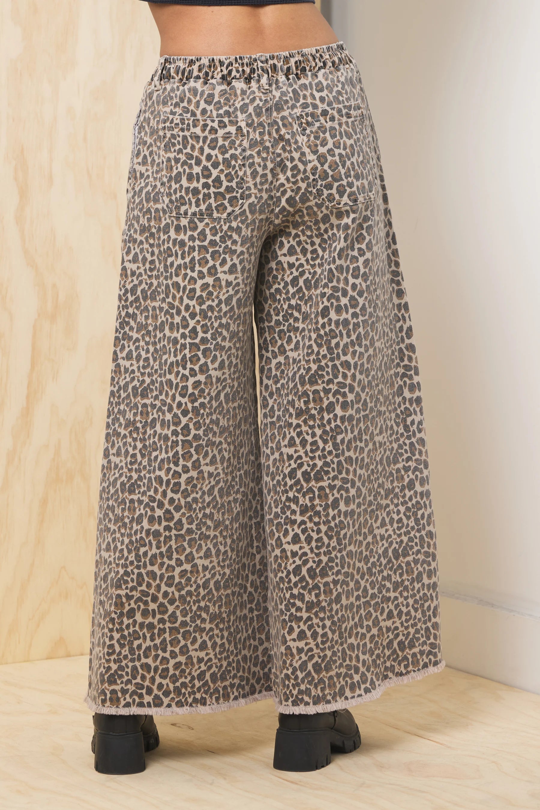 Vintage Havana Stretch Denim Wide Leg Pant