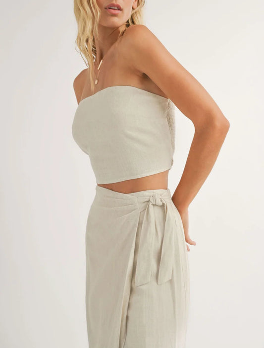 Sadie & Sage Sugarloaf Smocked Tube Top