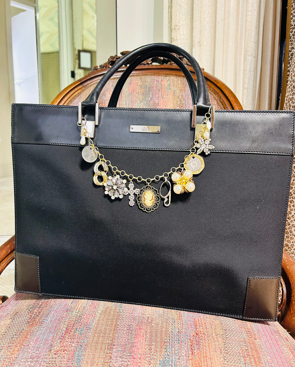 OOAK Vintage Gucci Executive Style Bag w/ Bag Chain