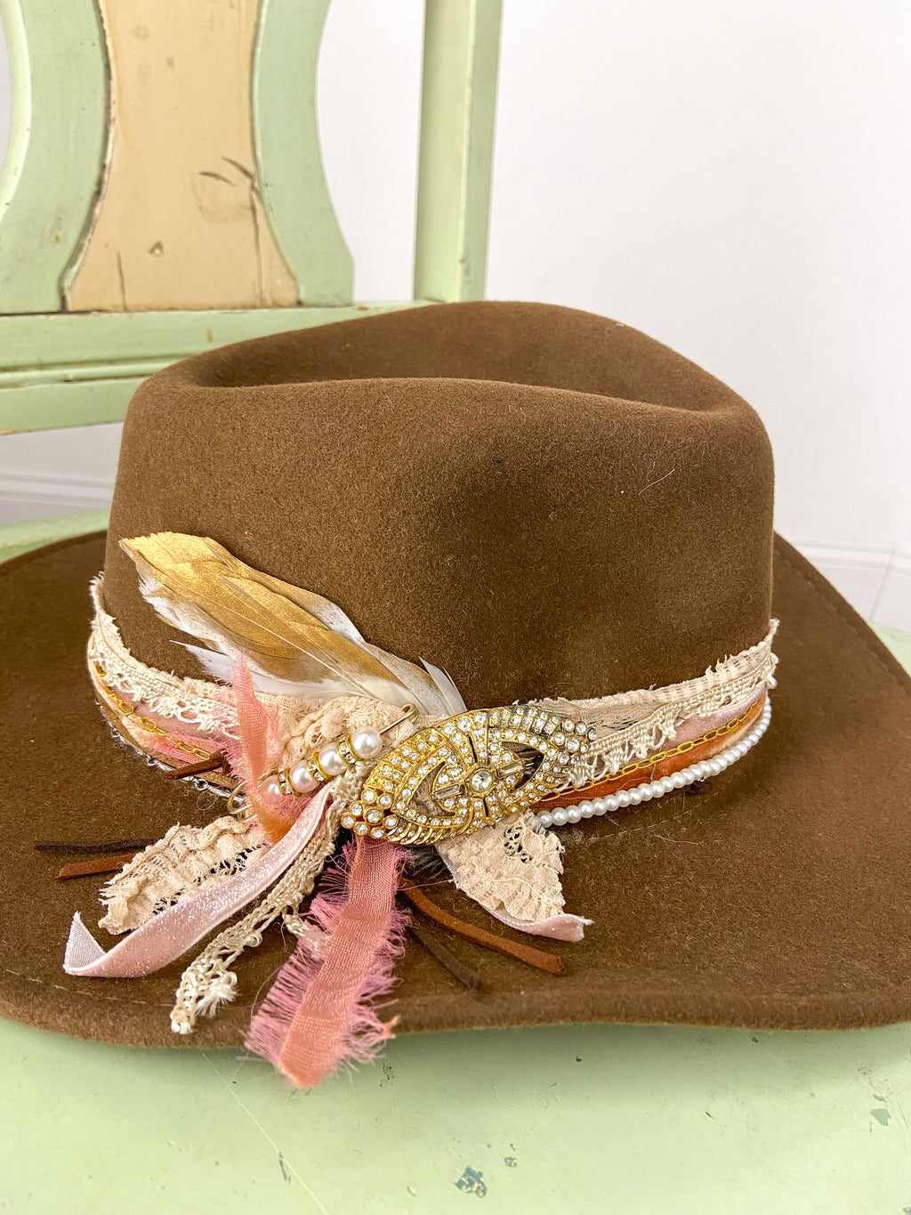 OOAK Vintage Broach Peter Grimm Flexible Hat