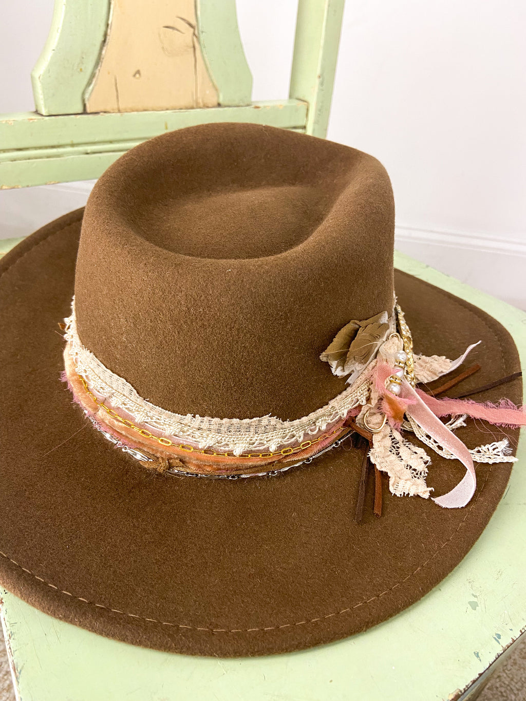 OOAK Vintage Broach Peter Grimm Flexible Hat